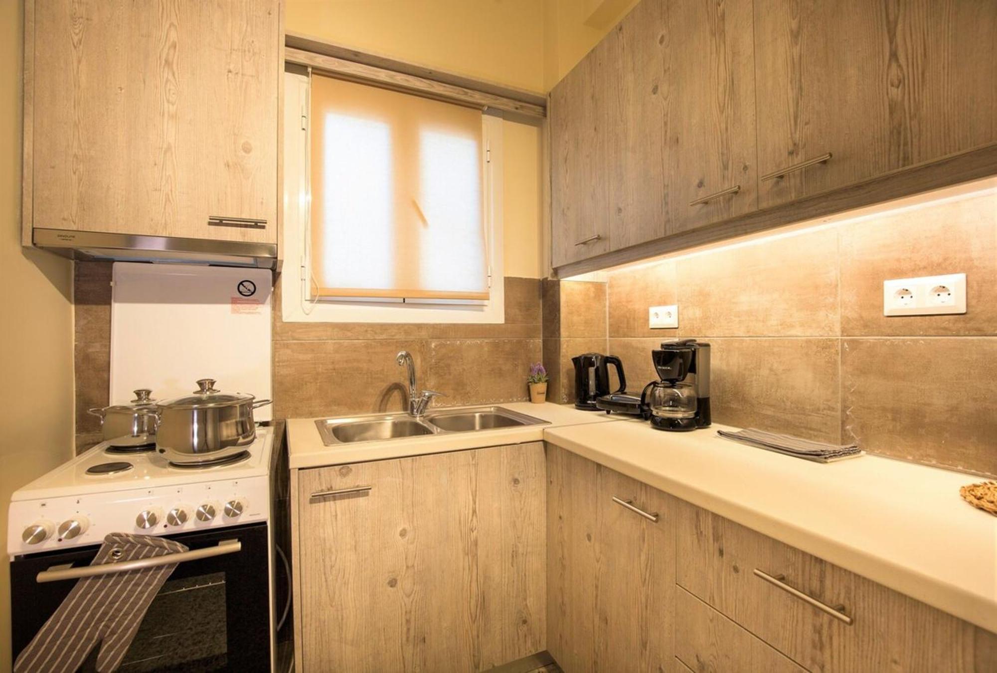 Peaceful Renovated Apartment Near Lycabettus Hill Atene Esterno foto