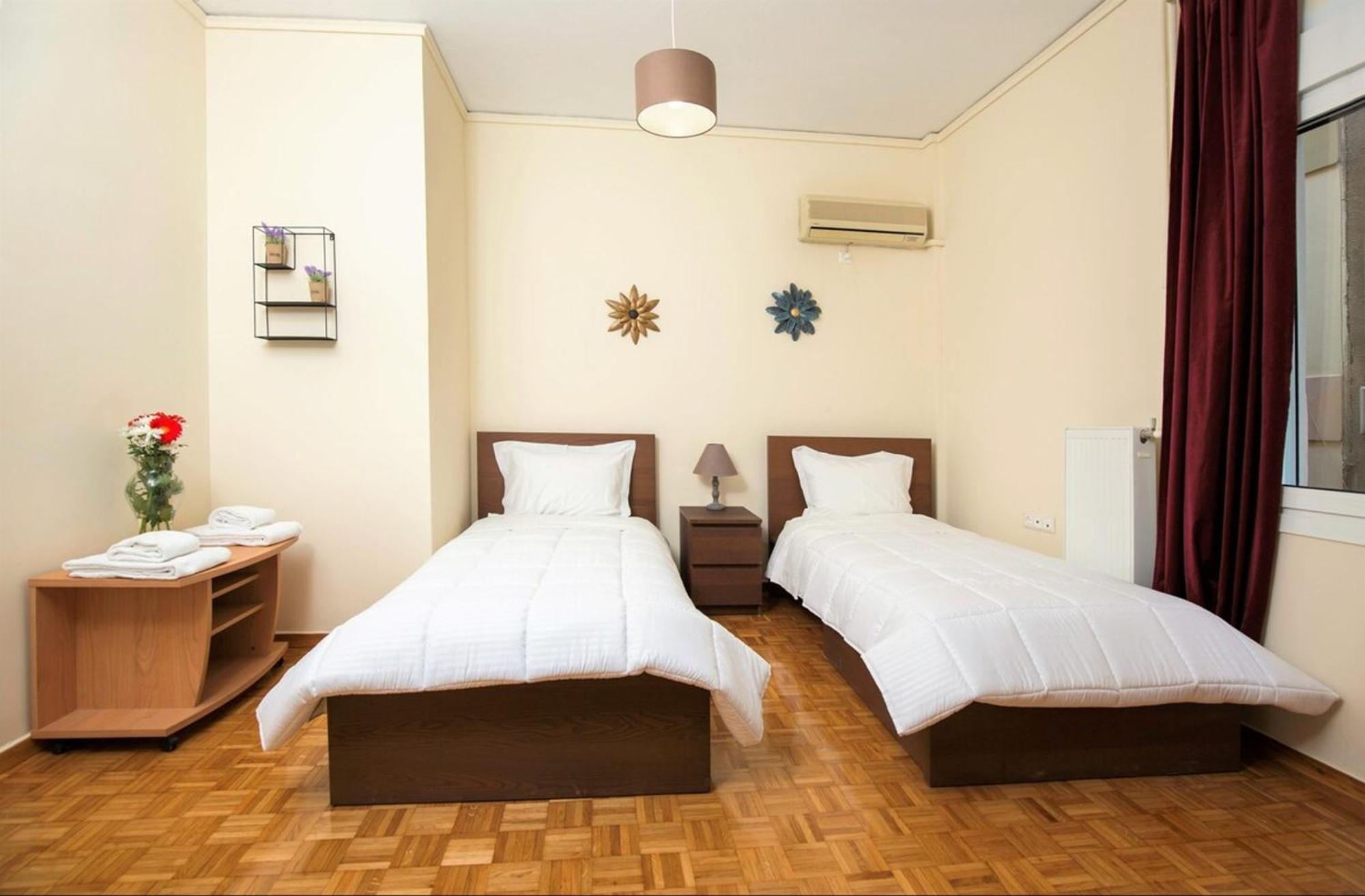 Peaceful Renovated Apartment Near Lycabettus Hill Atene Esterno foto